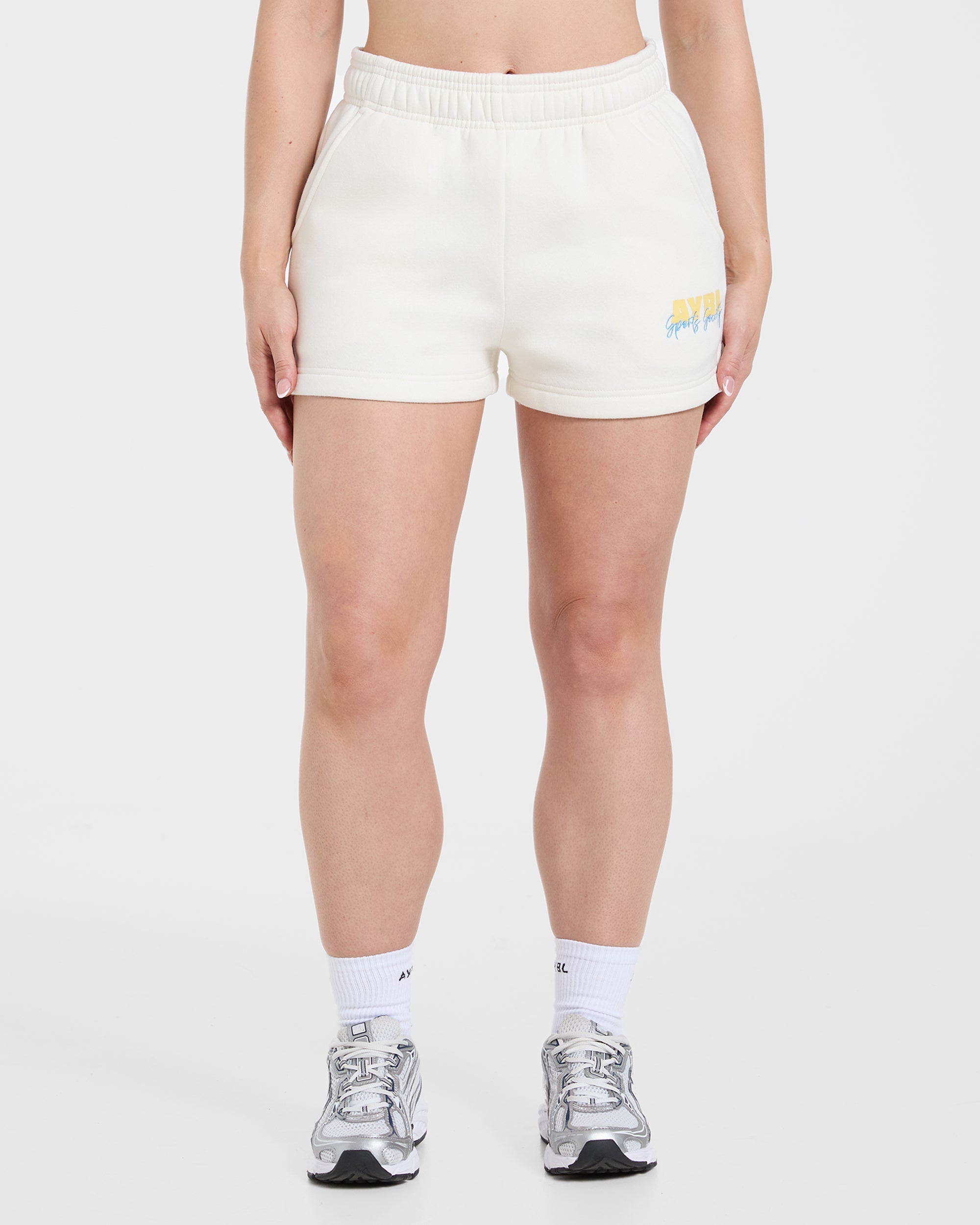 03.02Womens3438