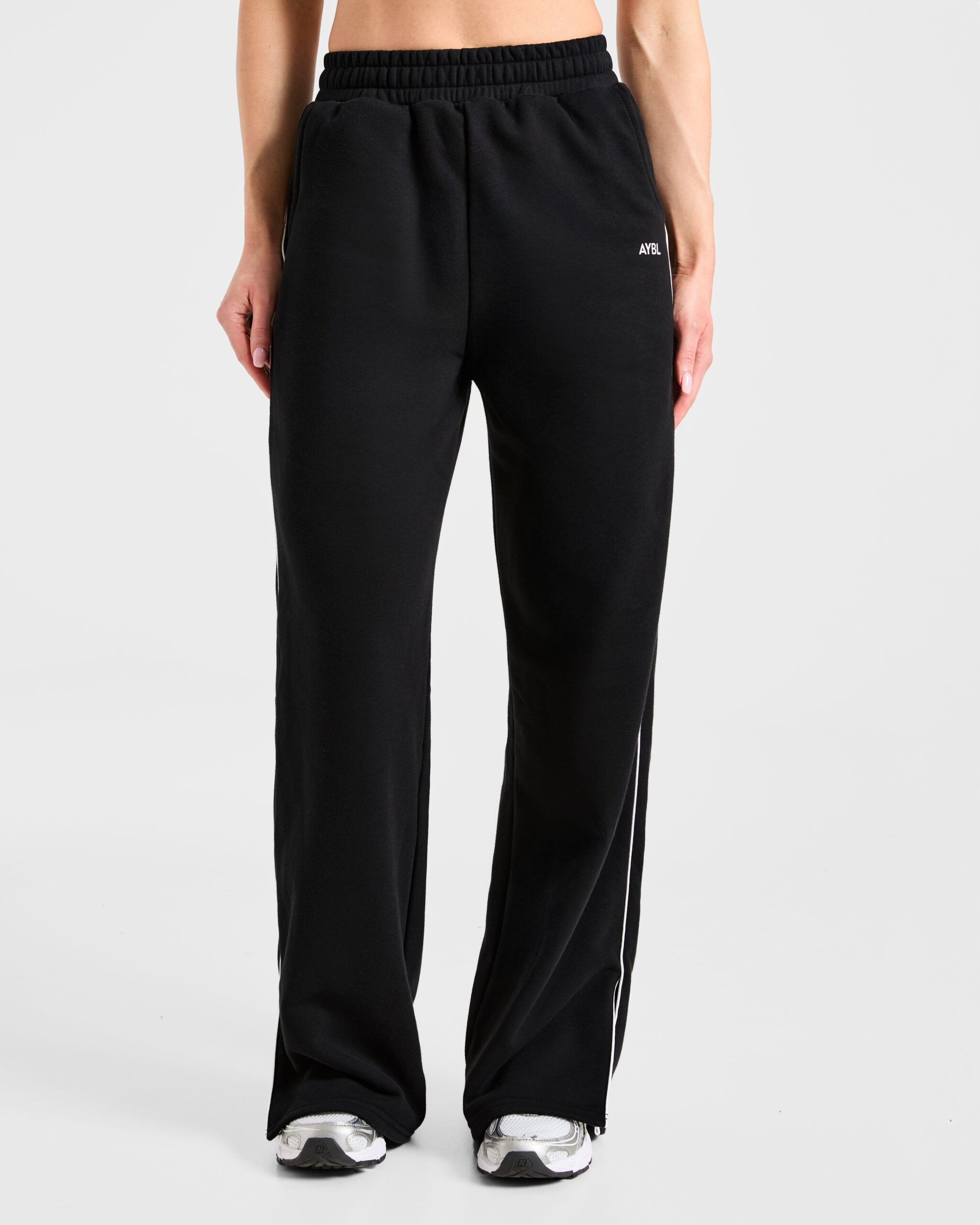 10.11.25-Womens1747
