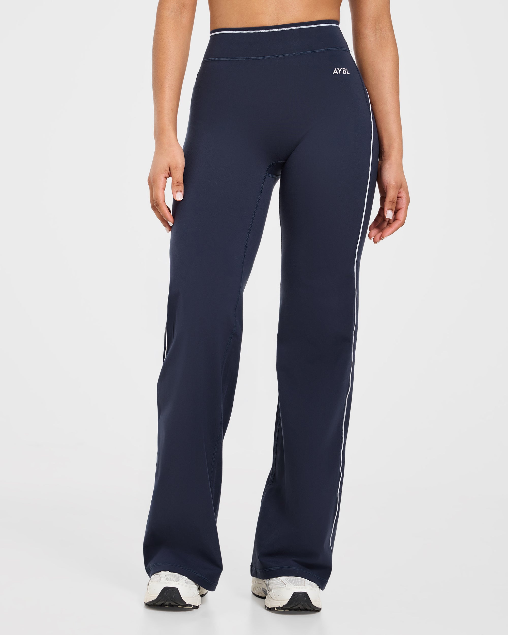 15.04Womens00011_3