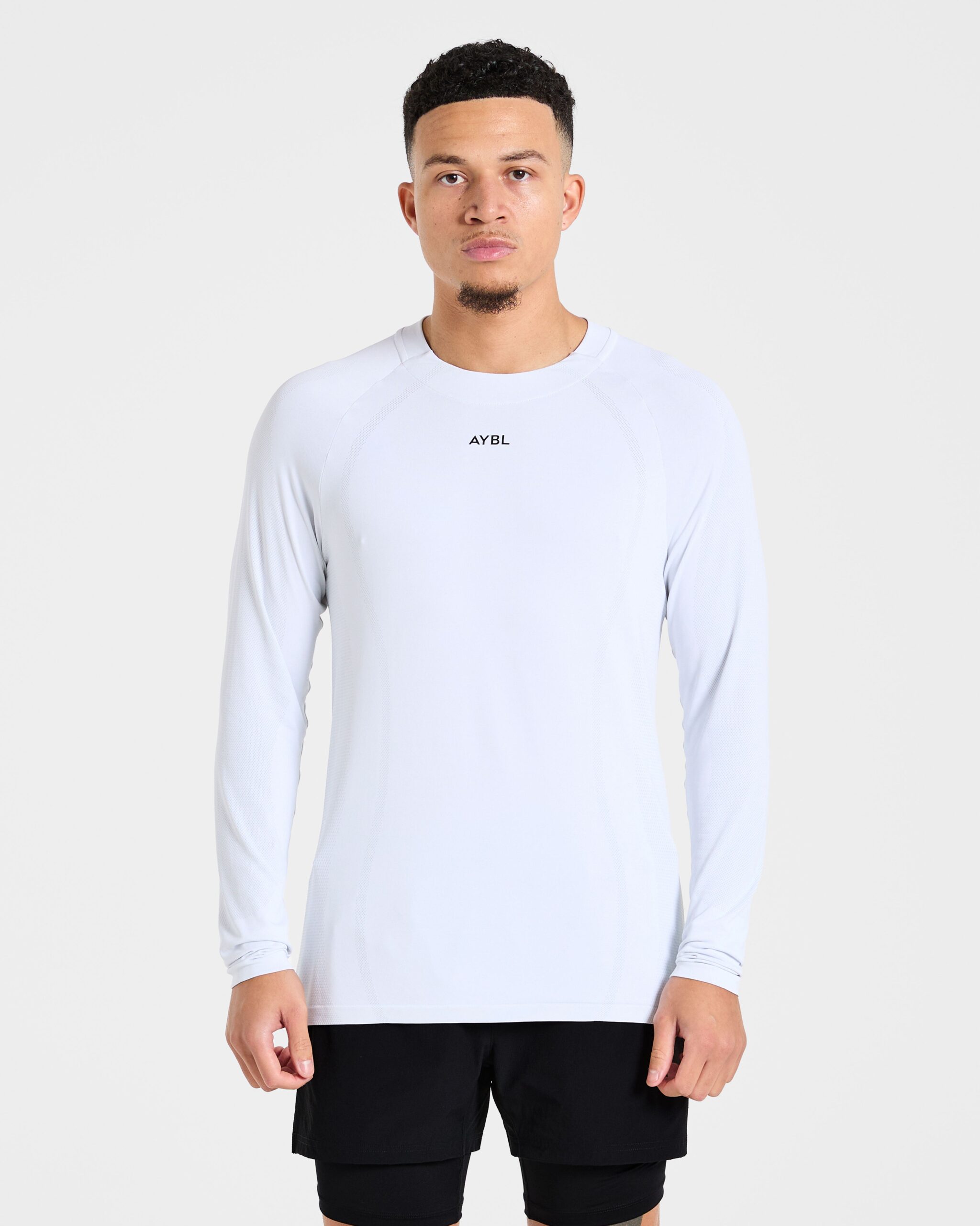 22.12-Mens14280.jpg-cropped